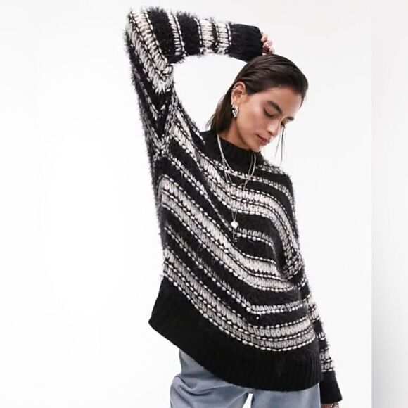 NWOT Topshop ASOS knitted multi stitch jumper in mono Size S - Picture 1 of 12